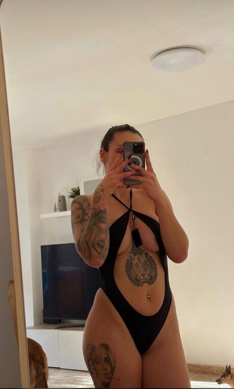 Melanie69x model pornographic img