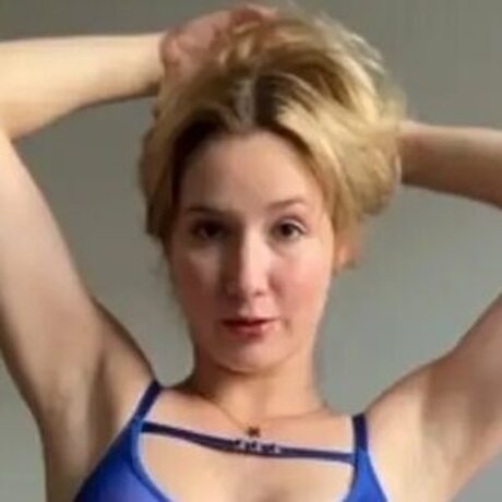 Lizz Elisabeth top model photos