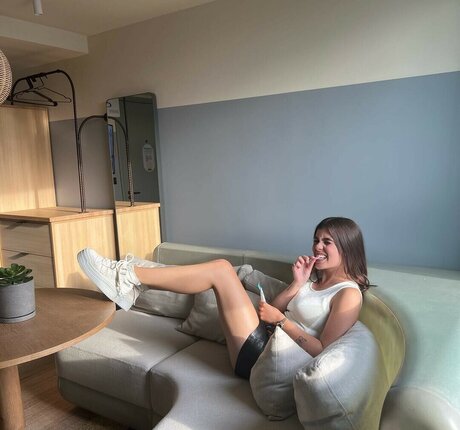 Molly Gallagher pretty pornstar photos