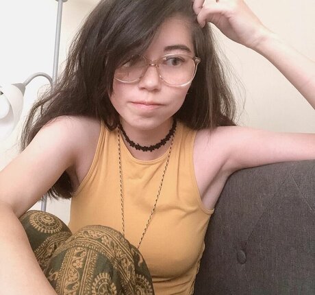 Path Wei_ nude star gallery