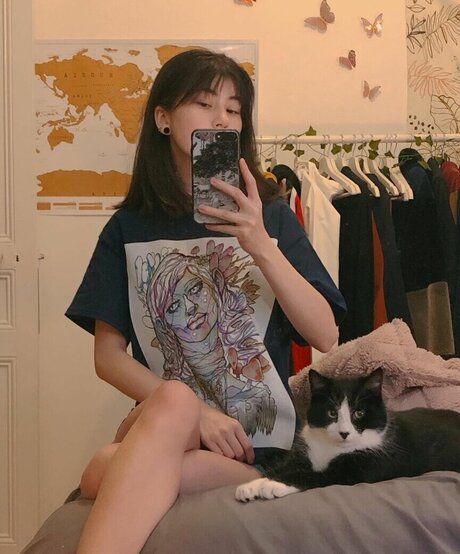 Path Wei_ model perfect pictures