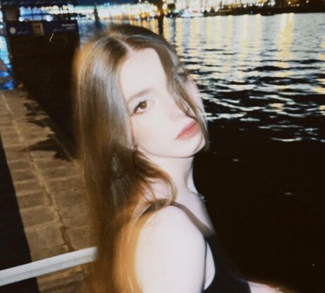 sosihue adult star img