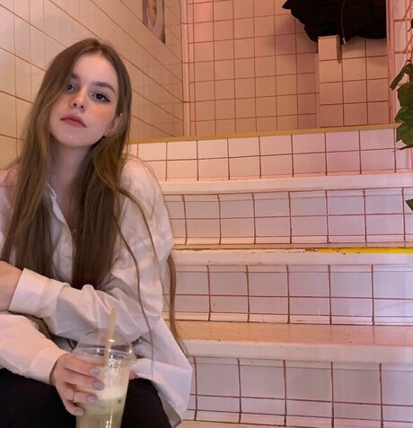 sosihue xxx star img