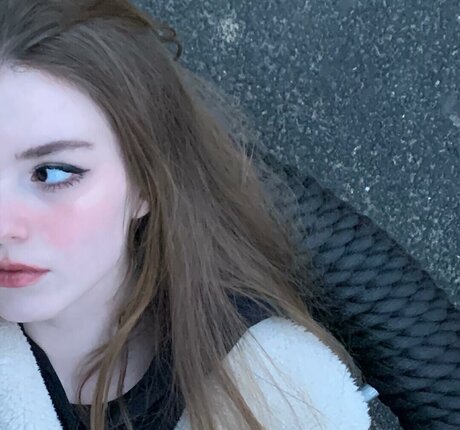 sosihue hot actress picture