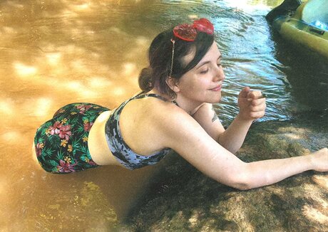 Riley Ramone model porn pic