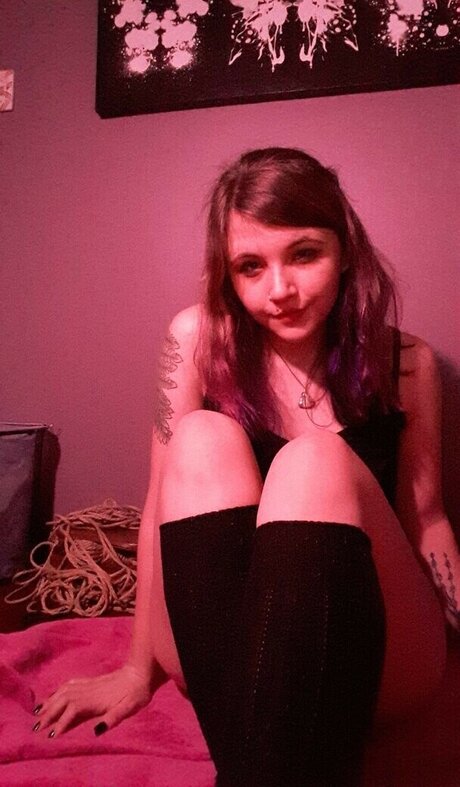 Riley Ramone nude actress image