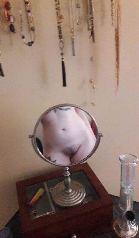 Riley Ramone hd model photo