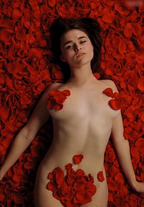 Megnut model xxx galleries