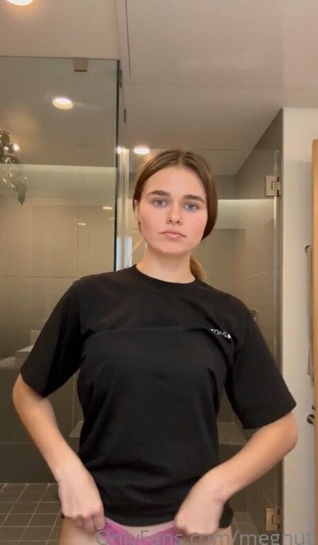 Megnut pretty pornstar images