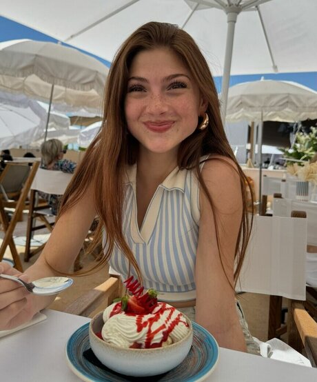 Nicky Passarella art star pics