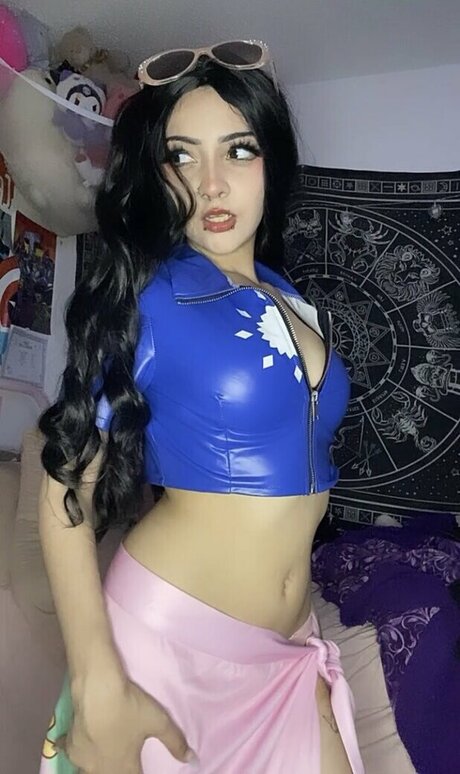 Ahzael top actress images