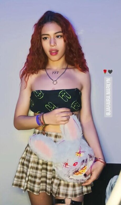 Cuttelittlebunny model top photos