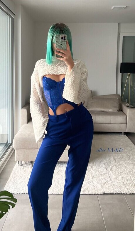 Vanessa Kunz top star pics