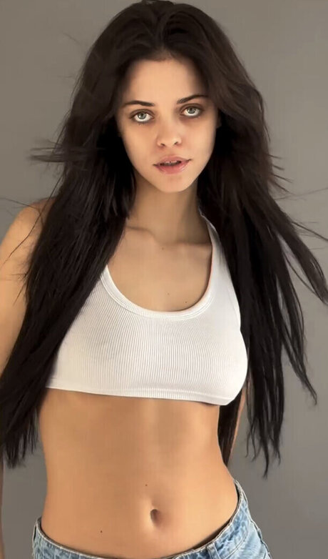 Vanessa Kunz art model galleries