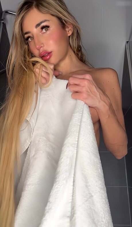 Sandylein model sex pictures