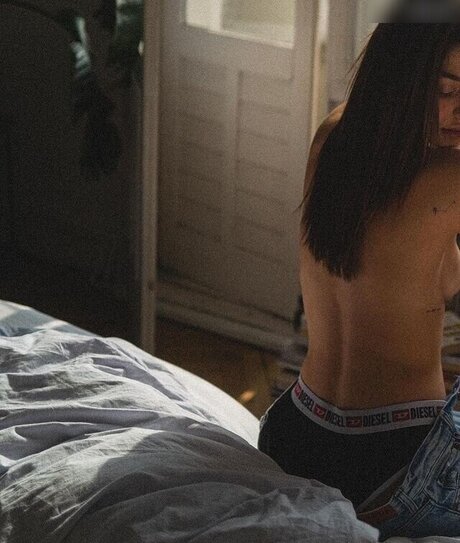 Sarah Posch pornographic actress pictures