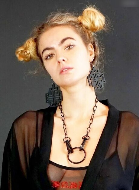 Nadine Bergmann model erotic pictures