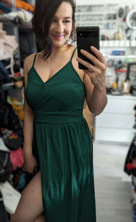 Haselnuuuss hot star pic