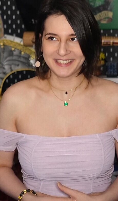 Haselnuuuss perfect actress pictures