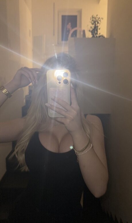 Dana Kufner star archive