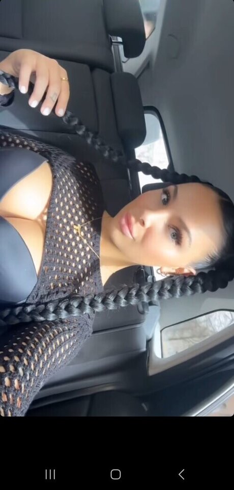 Josiirn free model image