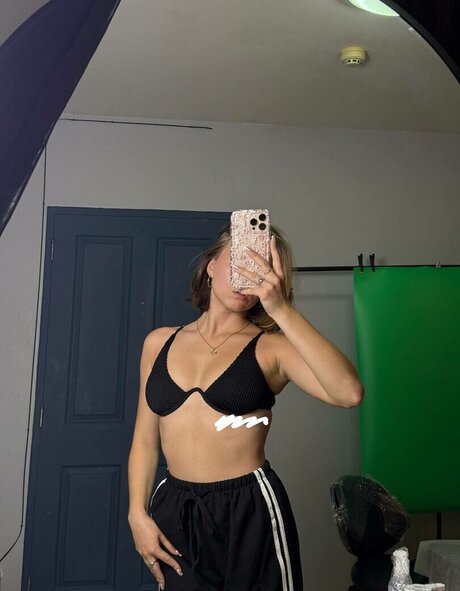 Valeriya Troianova pornstar nice photos