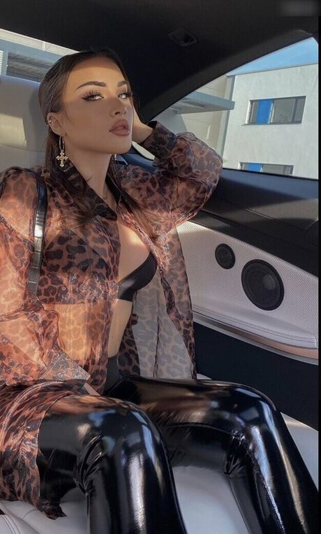 Eileensziv sexy pornstar gallery