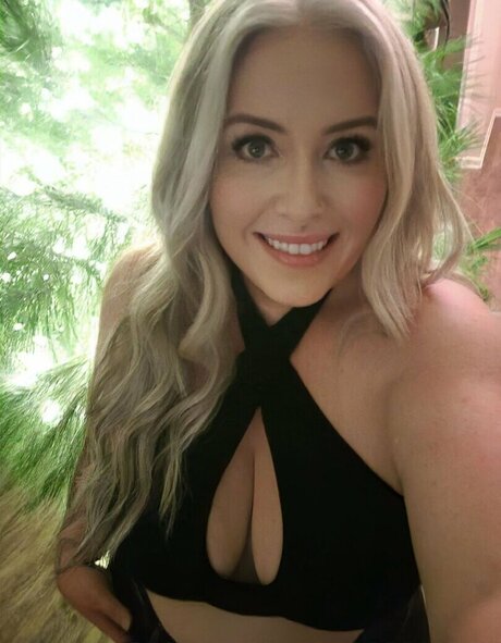 Platinum Silver erotic star image