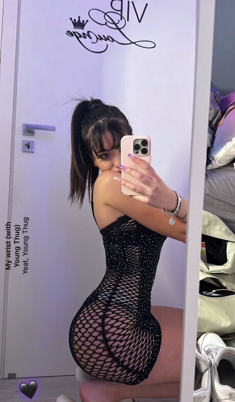 Luna Bufo erotic actress pics