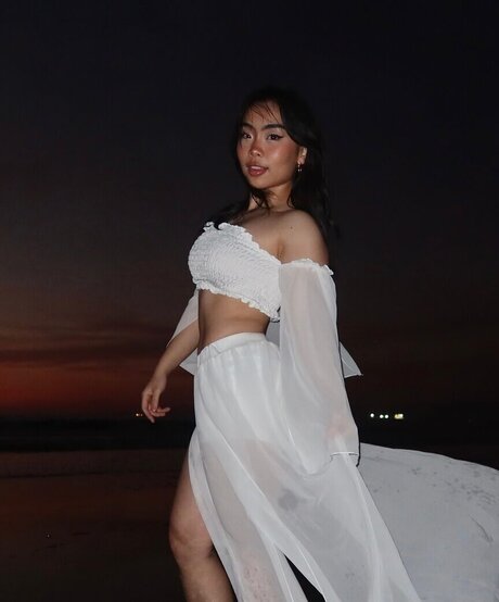 actress onlyfans free sexy pics