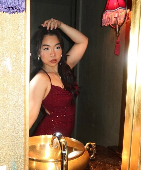 lilbignanc fit sexy actress picture