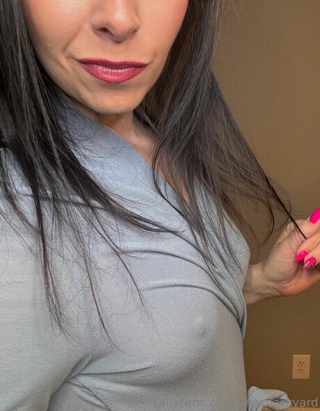 Annie Kundis best star photo