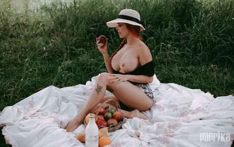 Rossane Bom exclusive star photo