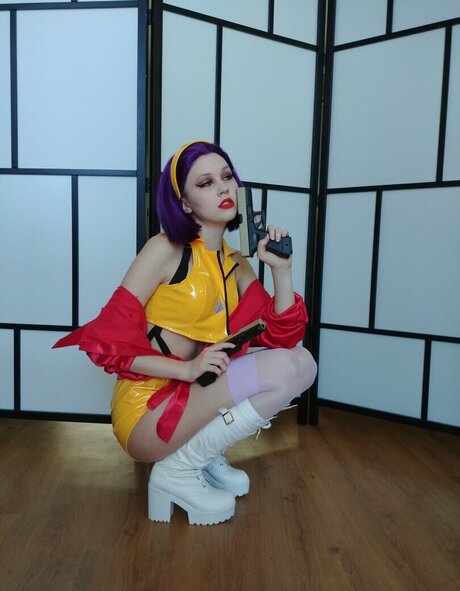 Stitchedspade beautiful model pics