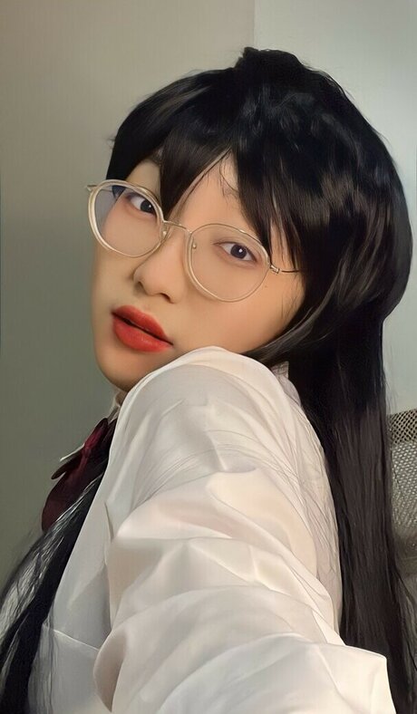 me pege7 free actress archive