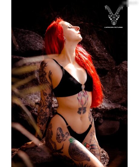 katjachaos star nude pics