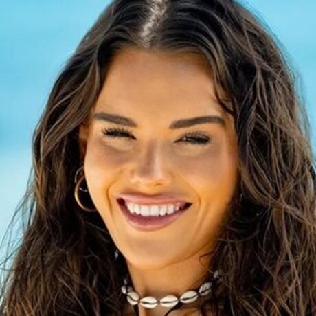 Lucy Syed hd star pictures