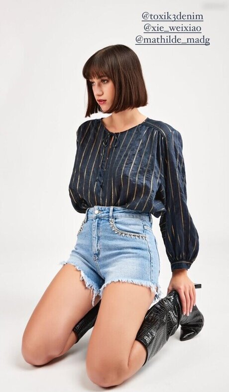 siham bsl model hot images