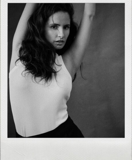 Amanda De Godoi model pretty pics