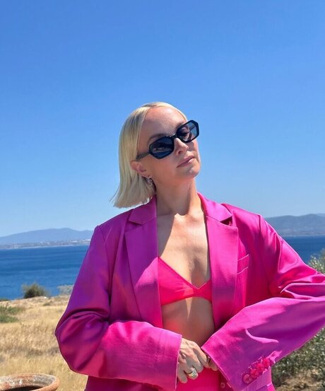 Janin Ullmann pornstar picture