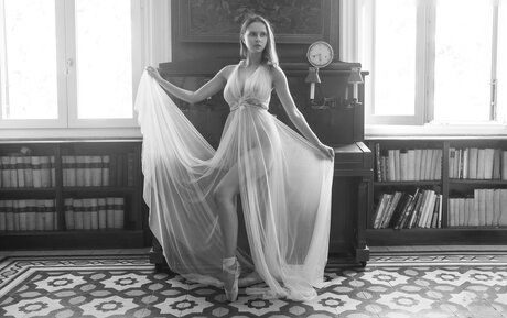 Maria Kompanets nudes model images