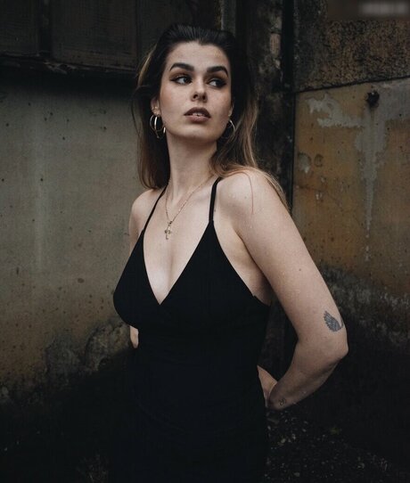 anna gazanis pornstar beautiful pic