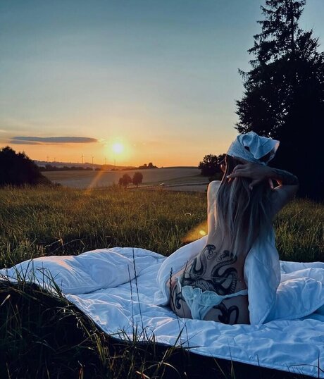 Harley Benz pornstar exclusive pic