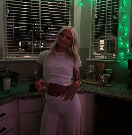 Alanna Kennedy star naked photos