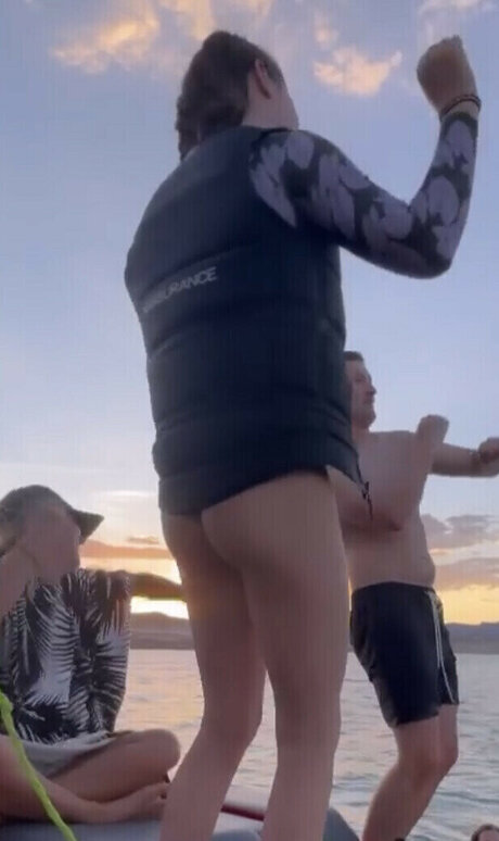 Lia Block model xxx photo