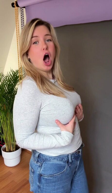 asian cowgirl onlyfans pretty photos