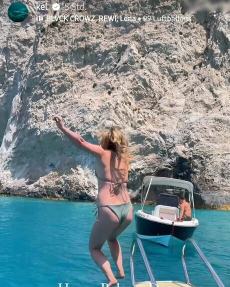 KellyMissesvlog high quality pornstar photos