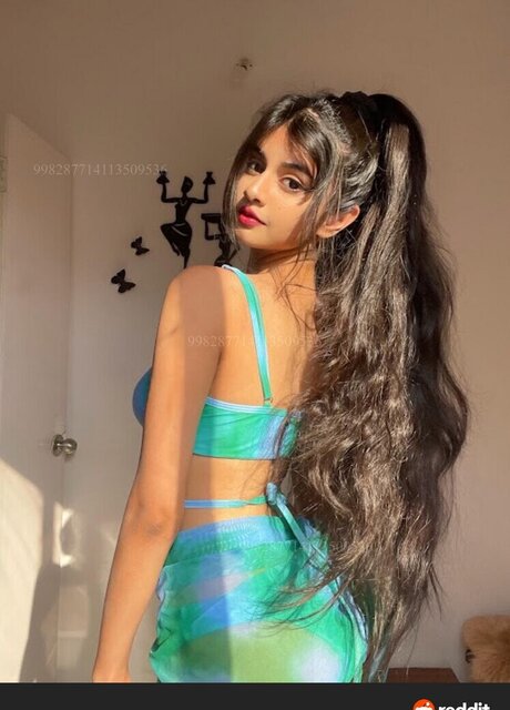 Aishwarya Harishankar model art archive