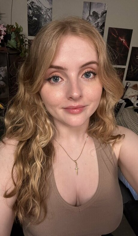 Krysttl pornstar erotic archive