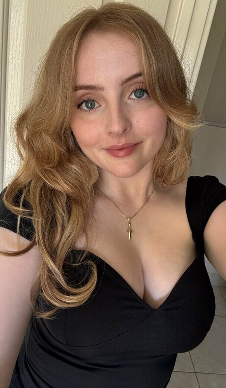 Krysttl model pornographic img